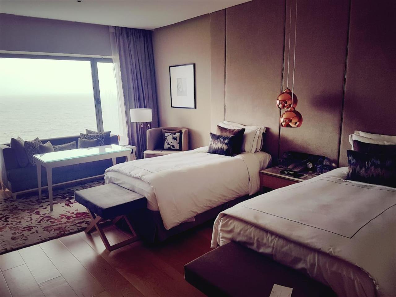 Отель Taj Lands End Мумбаи Экстерьер фото