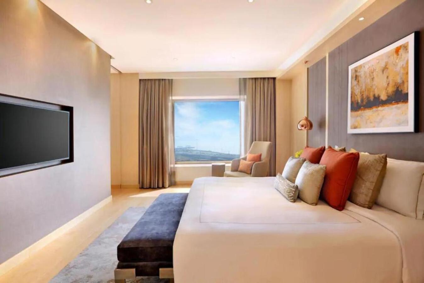 Отель Taj Lands End Мумбаи Экстерьер фото Deluxe Room